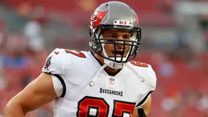Will Rob Gronkowski Play Or Retire This Next Season?