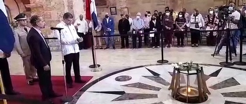 Efemérides Patrias realiza acto solemne en memoria del expresidente Francisco Alberto Caamaño Deñó