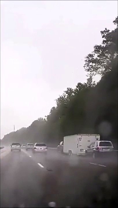 Chouette, on part en vacances, charge la caravane...