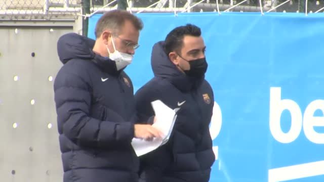 Xavi Hernández: Me da rabia escuchar la música de la Champions y no estar ahí pero no es nuestra realidad