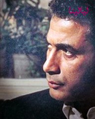 بعد طلبه الزواج من وردة الجزائرية: لماذا هرب أحمد زكي يوم تقديم الشبكة؟