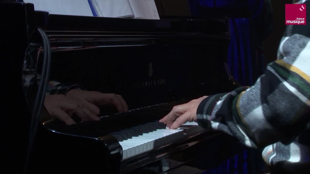 Hervé Devolder : La Crème de Normandie "Chœur des orphelines"