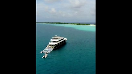 Maldives Cruising