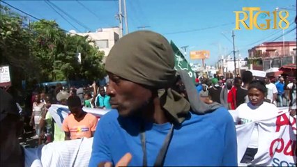 Manifestasyon ouvriye sou tretans yo kap kontinye mande 1500 goud salè minimòm jounalye yo.