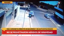 Una camioneta embistió un basurero y un auto estacionado