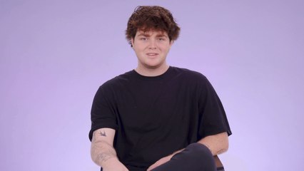 Alex Warren Reveals the Biggest Misconception Others Make About Him | Read Receipts | Seventeen