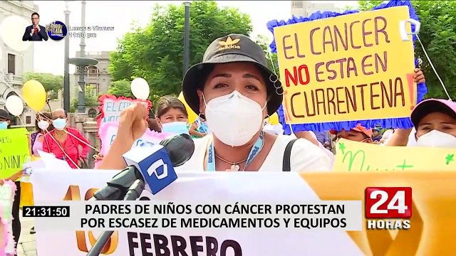 Padres de niños con cáncer protestan por falta de tratamientos y equipos médicos especializados