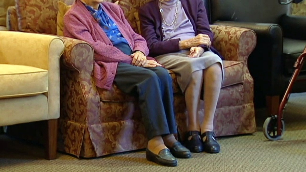 Opposition calls for Aged Care Minister to resign