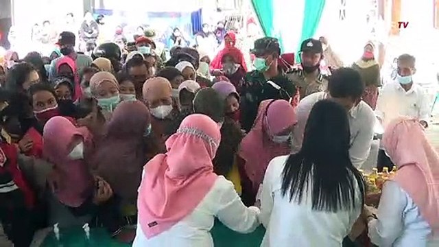 Demi Dapatkan Minyak Goreng Warga Rela Abaikan Prokes