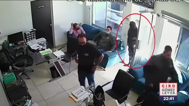 Hombre asalta negocio de autos en Cajeme en 2 minutos 40 segundos