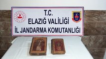 Elazığ’da el yazması İncil ile yakalanan 2 kişiye gözaltı