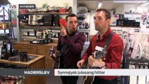 Julesang på Synnejysk er vildt populær | Sønderjysk | Christoffer Brodersen | Mark Dixon | Sønderborg | Haderslev | 11-12-2016 | TV SYD @ TV2 Danmark