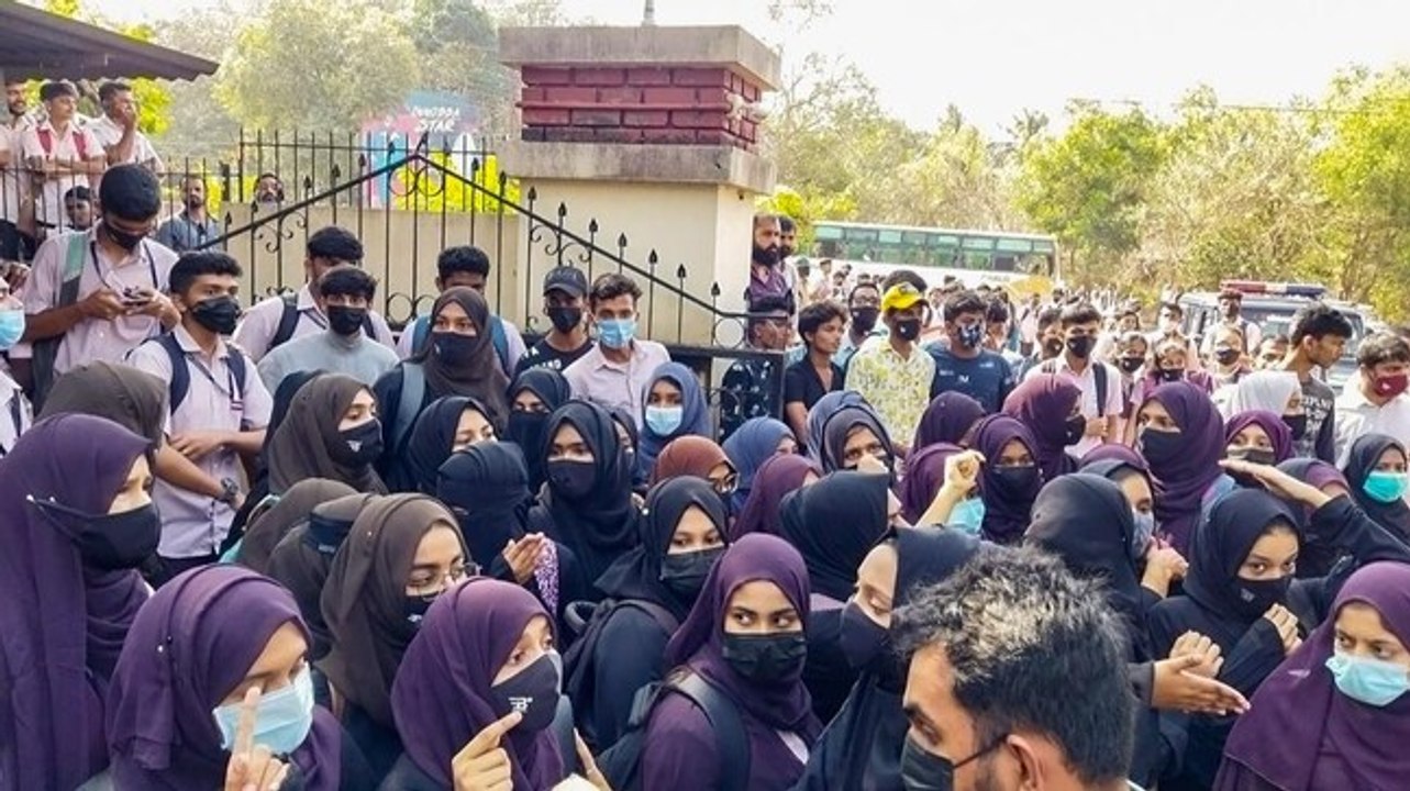Hijab row: What is current situation in Karnata...