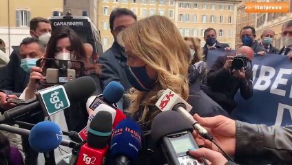 Droga, Meloni “In Italia situazione fuori controllo”