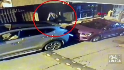 Sabah girdiği evden elektronik aletleri alıp kaçtı