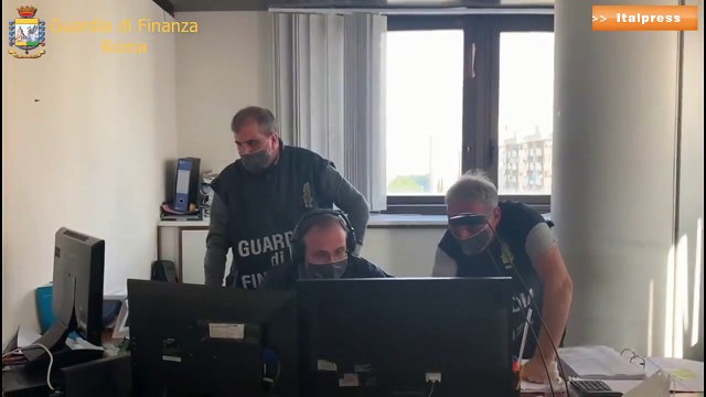 Truffa sui biglietti per gli Europei di calcio, oscurati 2 siti web