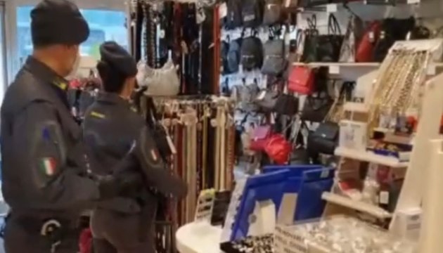 Venezia - Evasione fiscale, sequestri per 22 milioni a imprese di abbigliamento cinesi (17.02.22)