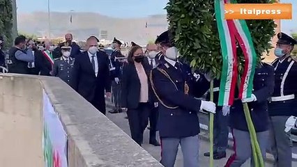 Strage di Capaci, l'omaggio di Lamorgese alle vittime
