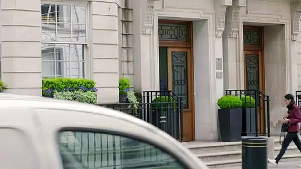 Adrian Chiles Faces the Chilling Truth About His Drinking _ Drinkers Like Me - Adrian Chiles