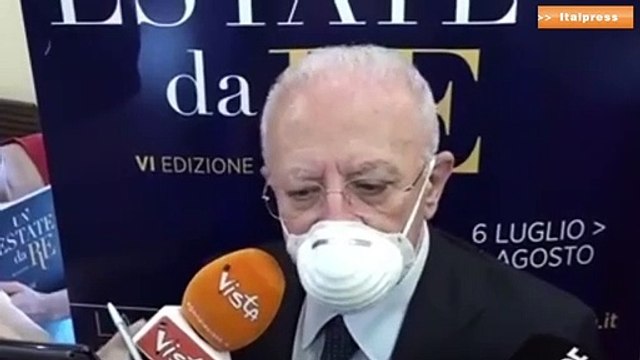 Vaccino, De Luca: “In Campania proseguiamo con Pfizer e Moderna”