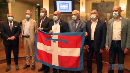 Un drapò per l'identità del Piemonte