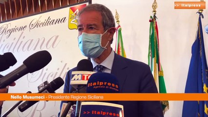 Cenere dell'Etna, Musumeci: "Stanziati primi 8 mln per le spese dei comuni"