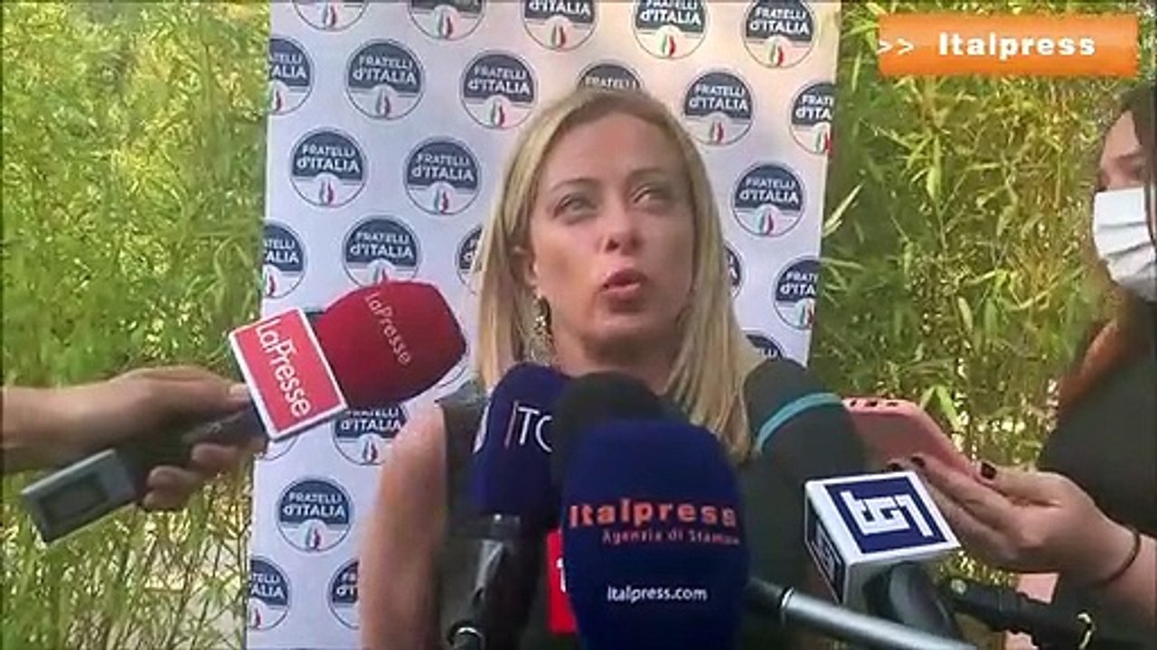 Ddl Zan, Meloni "Sinistra mette bavaglio"