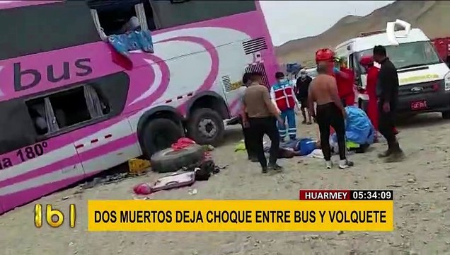 Huarmey: Violento choque de bus deja dos fallecidos y decenas de heridos