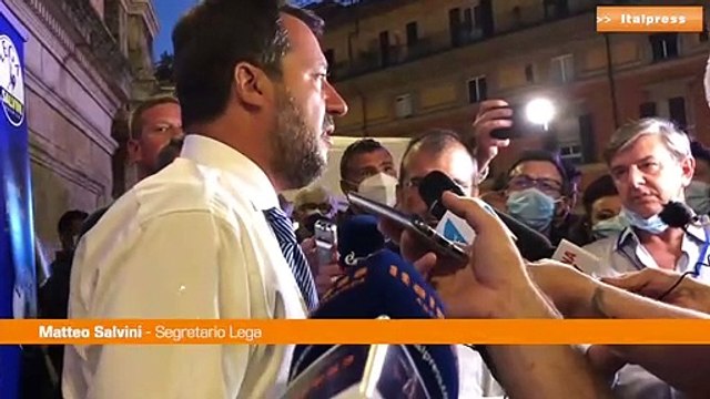 Vaccino, Salvini Non siamo tra tifoserie