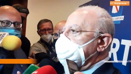 Blitz contro no vax, De Luca: “Usare pugno di ferro"