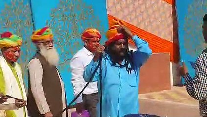 यह है मूंछ किंग, 32 फीट की है इनकी मूंछें, देखें Video