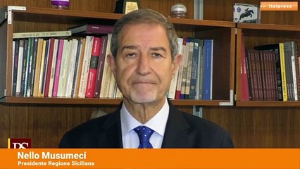 Covid in Sicilia, Musumeci ai prefetti: "Più controlli"