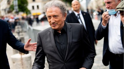 GALA VIDÉO - “20 kilos de plus et je mourais” : Michel Drucker évoque ses soucis de santé