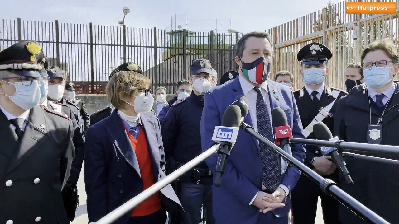 Gregoretti, Salvini "Io rischio la galera, ma agivamo tutti insieme"