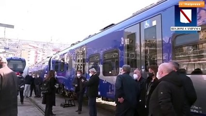 Nuovi treni Eav, De Luca "Rinnovamento continua"