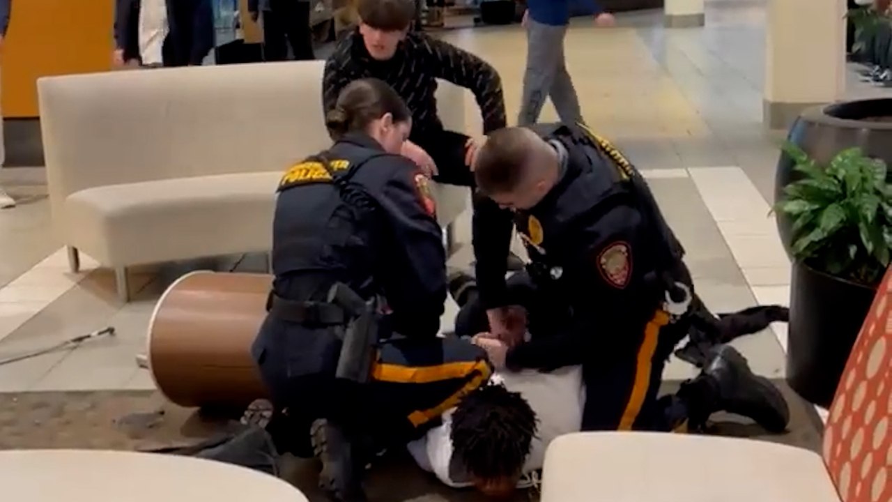 Etats-Unis : deux jeunes se bagarrent, les policiers ne menottent que l’adolescent noir