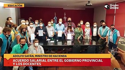 Acuerdo salarial entre el gobierno provincial y los docentes