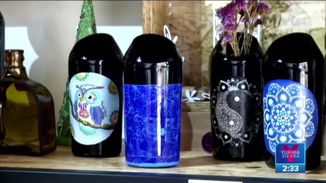 Cerrando el ciclo recicla botellas, crea conciencia ambiental y ayuda a mujeres