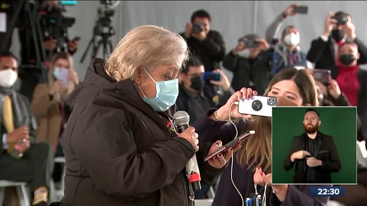 Periodistas protestan durante conferencia de López Obrador en Tijuana