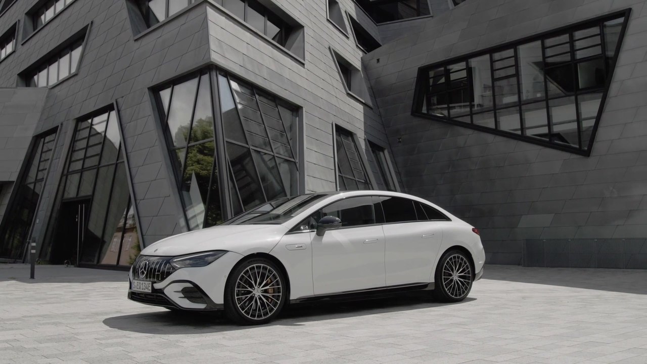 Der neue Mercedes-AMG EQE - Exterieur-Design mit charakteristischen AMG Elementen