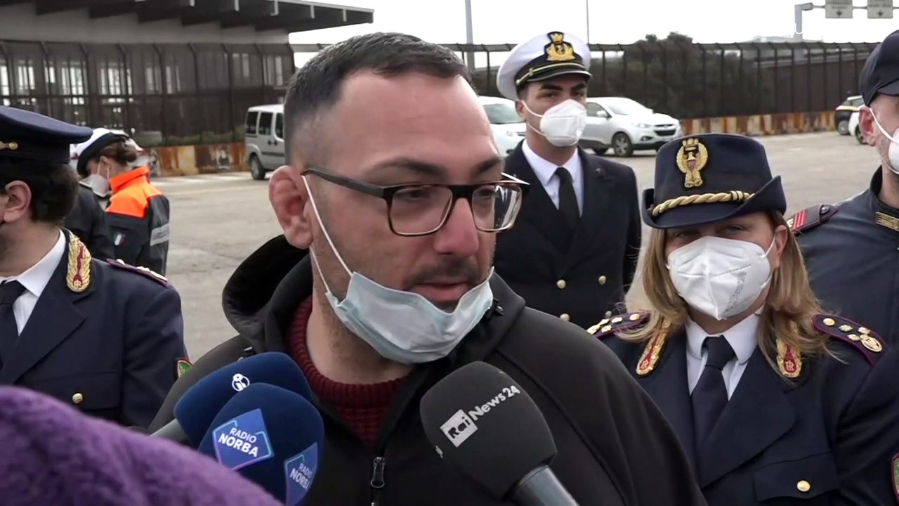 Brand auf Autofähre 'Euroferry Olympia': Ein Toter geborgen