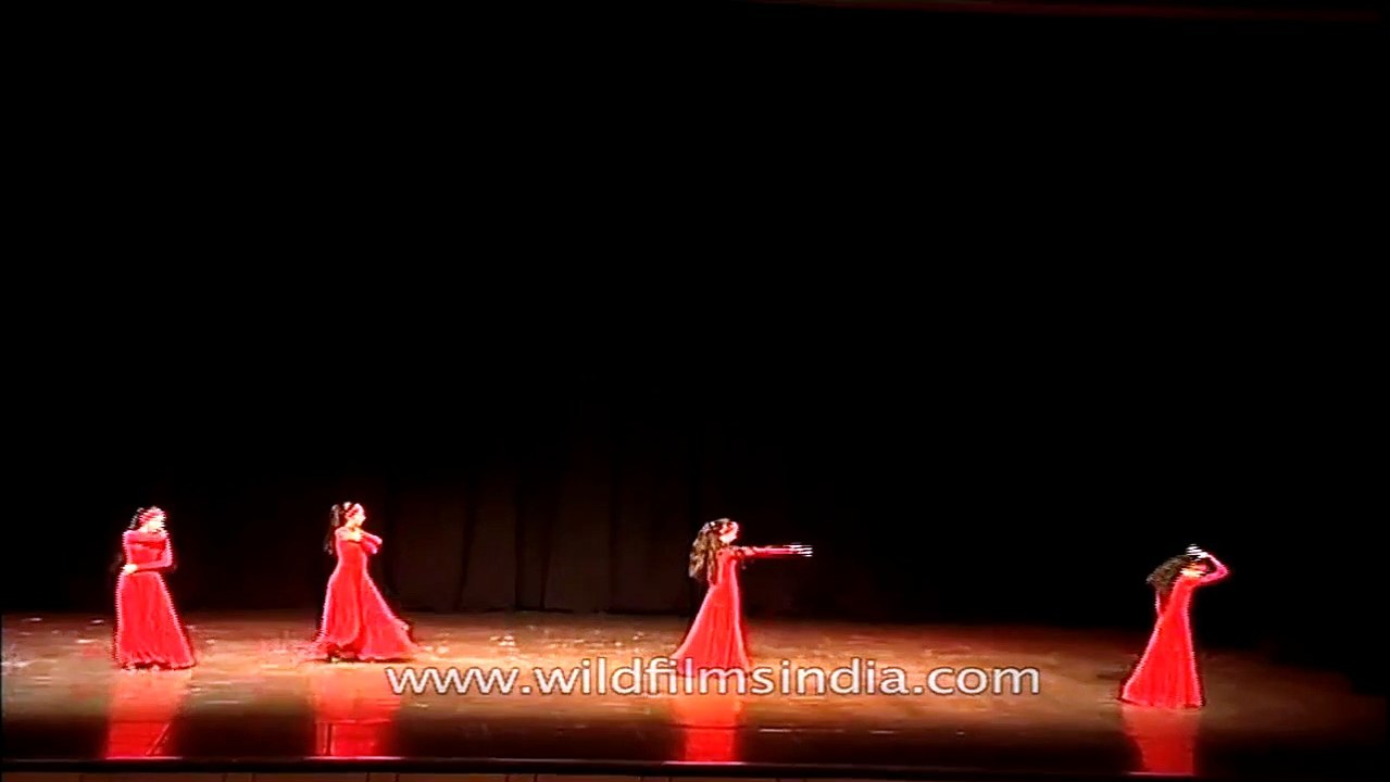 Traditional Armenian dance by Armenian girls in India