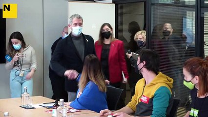 Comença la reunió entre el conseller Cambray i els representants sindicals