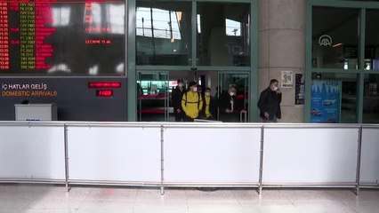 2022 Kış Olimpiyat Oyunları'nda mücadele eden sporcular karşılandı