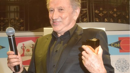 FEMME ACTUELLE - "20 kilos de plus et je mourais" : Michel Drucker revient sur son opération à cœur ouvert