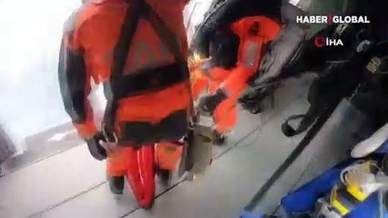 Dev gemide yangın çıktı: Bin 100 Porsche alev alev yanıyor