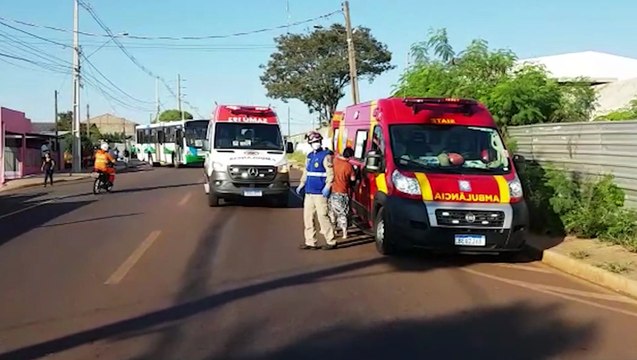 Ciclista fica em estado grave ao se envolver em acidente com ônibus do transporte coletivo no Brasmadeira