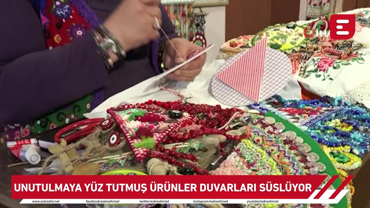 Unutulmaya yüz tutmuş ürünler duvarları süslüyor