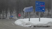 Bolu Dağı'nda kar yağışı