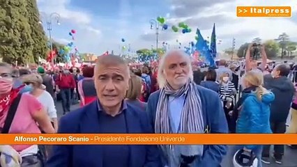 Manifestazione antifascista, Pecoraro Scanio: "Dovere esserci"